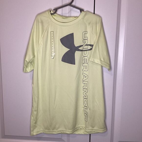 NWT Youth Under Armour Performance tee shirtpale yellow - Picture 1 of 3